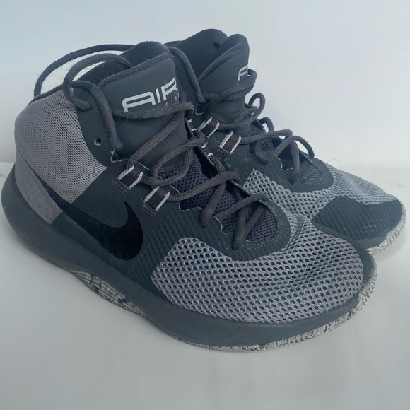 Gray Nike Runners - Picture 4 of 7